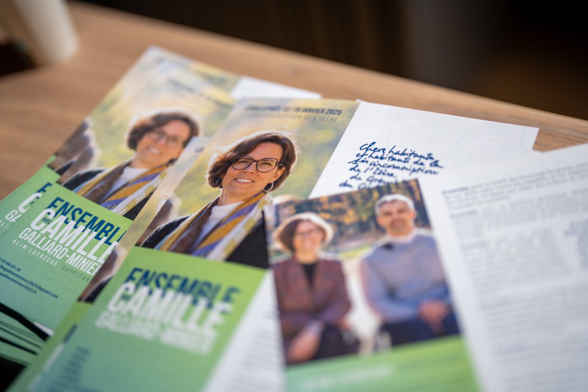 GabrielAttal's tweet photo. Salle comble pour @GalliardM, engagée dans une élection législative partielle à Grenoble et dans le Grésivaudan. 👏

Camille est née, a grandi, et habite la circonscription. Elle a siégé à l’Assemblée nationale durant 2 ans. Elle porte des valeurs humanistes, sociales et progressistes.  

La 1ère circonscription de l'Isère a besoin d’elle, de son ancrage, de son expérience et de ses convictions pour la représenter à l’Assemblée nationale ! Les 12 et 19 janvier prochains, pas une voix ne doit manquer, nous comptons sur vous ! 🗳🇫🇷
