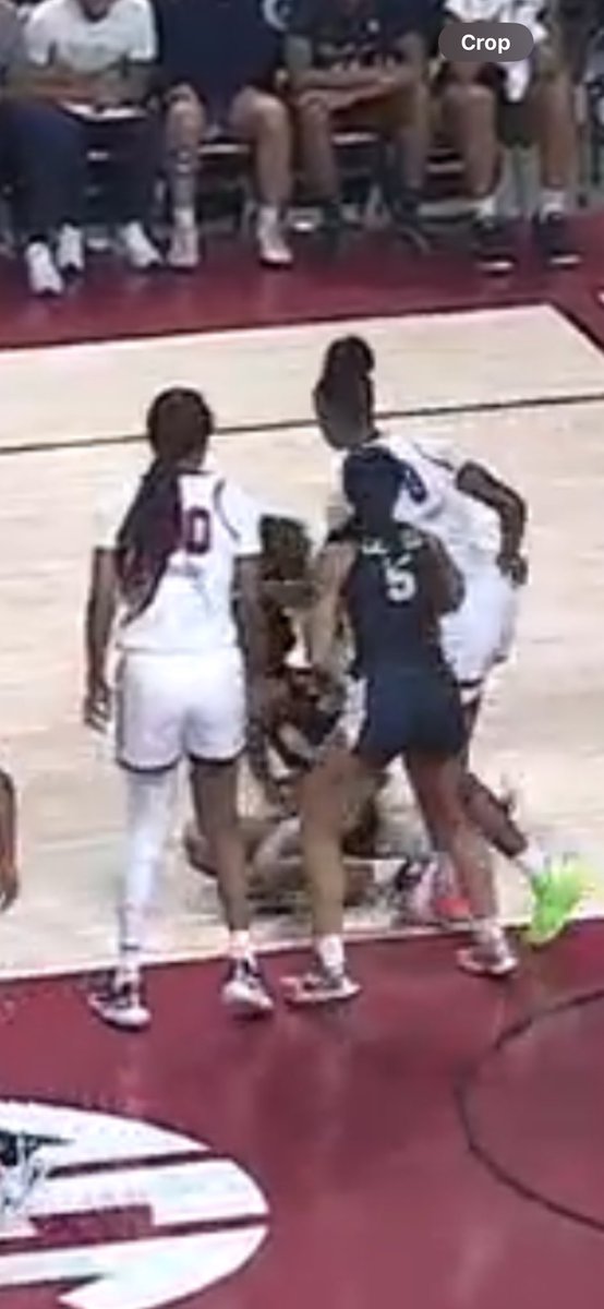 EastGeorgiaWBB's tweet photo. Last year at East GA and this year competing against South Carolina! Proud of you @Taycaldwell25 https://t.co/ghqFPWDSyk