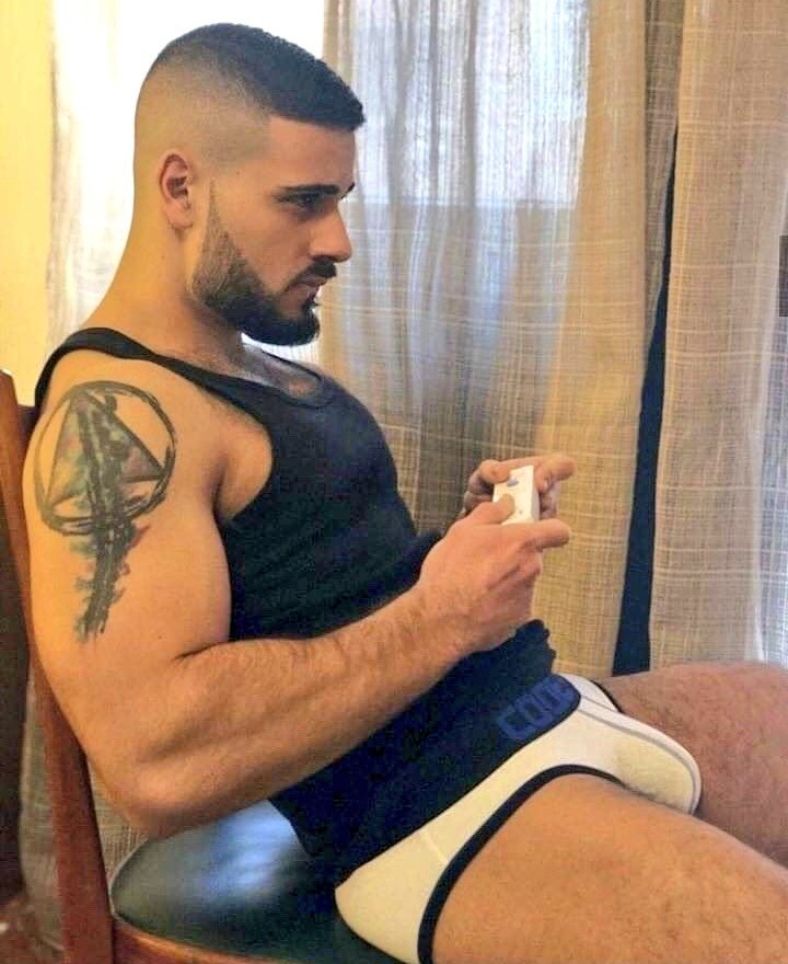 hombres_en_slip's tweet photo. https://t.co/0sokd5wrfR