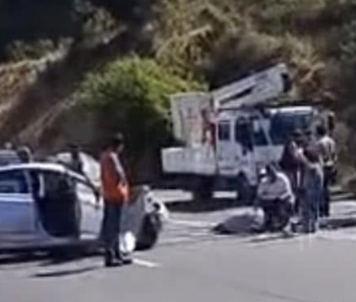 11Tvr's tweet photo. AHORA.-SUMAN Y SIGUEN LOS ACCIDENTES .EN COLISIÓN FRONTAL FALLECEN DOS PERSONAS Y OTRAS SIETE RESULTAN LESIONADS .

El fatal accidente de tránsito tipo colisión se produjo esta tarde en ruta Los Conquistadores kilómetro 10 sector Melozal en San Javier; https://t.co/cPcfz0Qs8d
