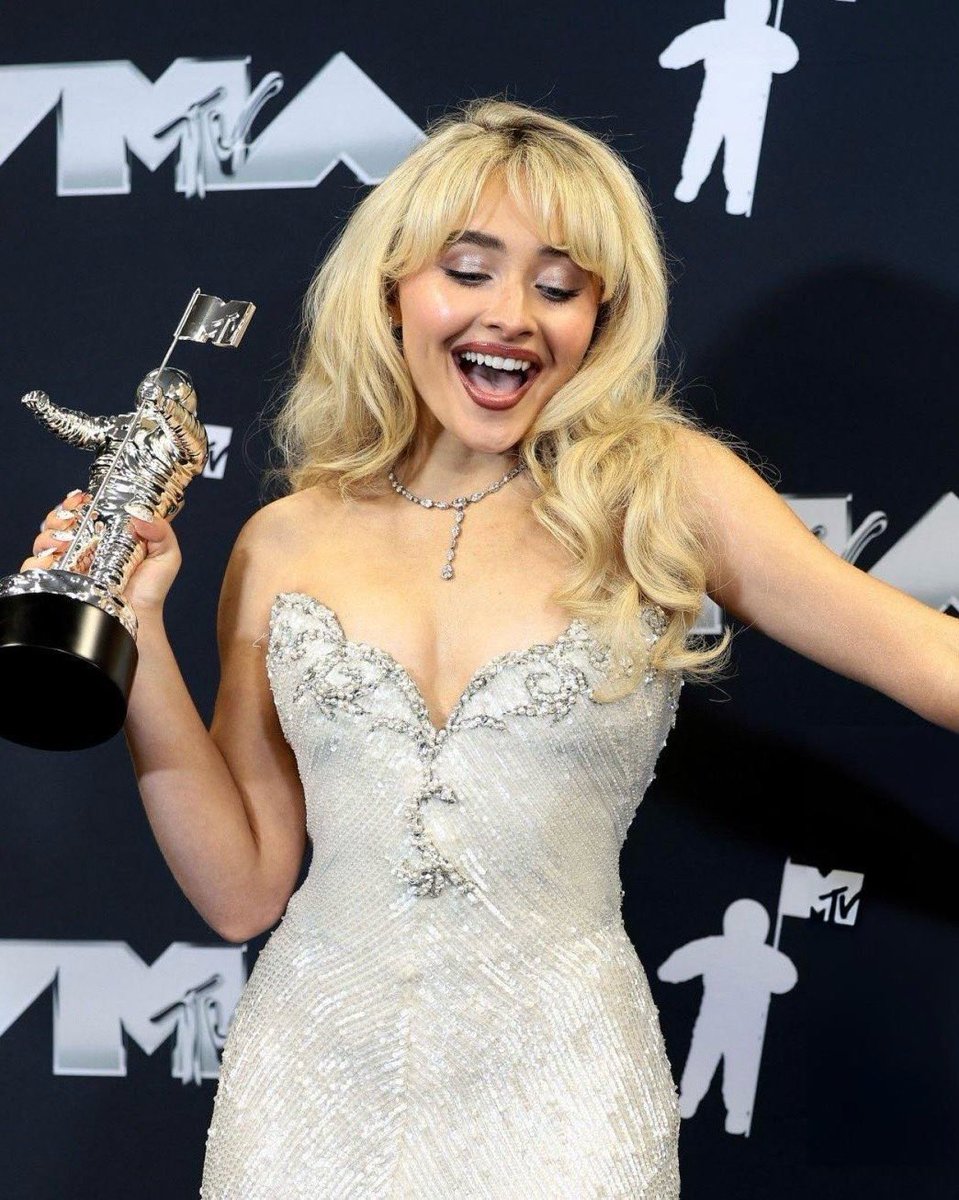 sabrinaupdatehq's tweet photo. @TeamSabrina September 11

Sabrina Carpenter wins her first MTV VMA for Song of the Year for Espresso https://t.co/MwOp5B9HcN