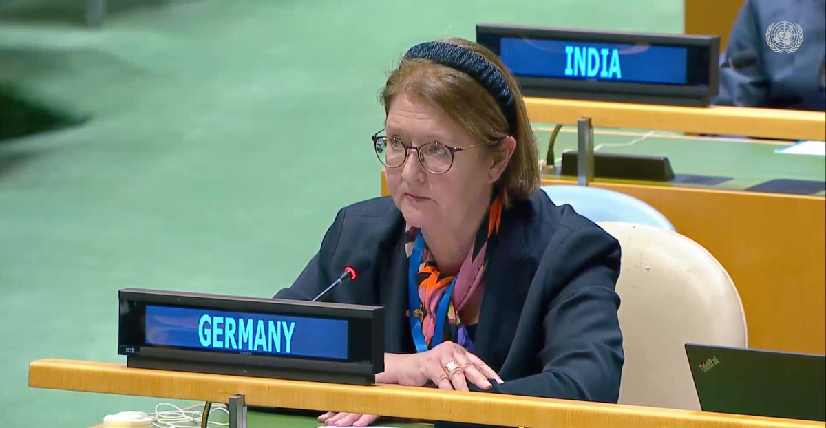 International law protects all parties of the conflict. It can support a peaceful settlement. Legal clarity is crucial in this process. We support the request for the <a href="/CIJ_ICJ/">CIJ_ICJ</a> to render it’s advisory opinion. The opinion can have relevance in other contexts of occupation.

#UNGA