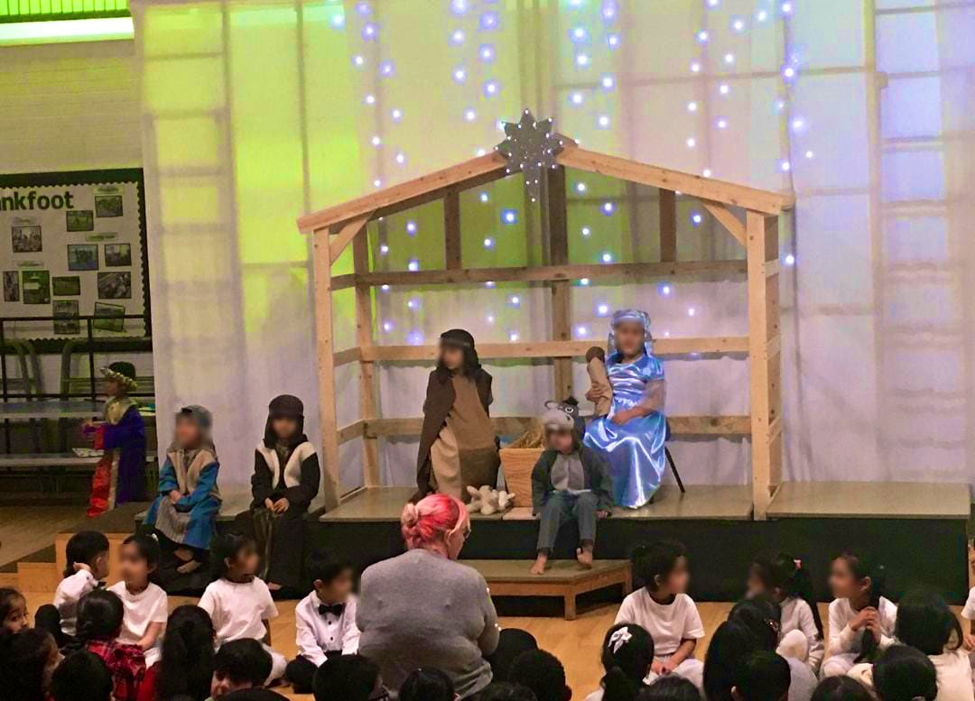 BankfootPrimary's tweet photo. ๐โจ Our Reception and Nursery children did an amazing job in their Christmas Nativity! ๐ญ๐ Such a magical celebration of the season. Well done to all the little stars! โญ๏ธ #ChristmasNativity #SchoolMagic #LittleStars #FestiveFun https://t.co/chOOMI4jHZ