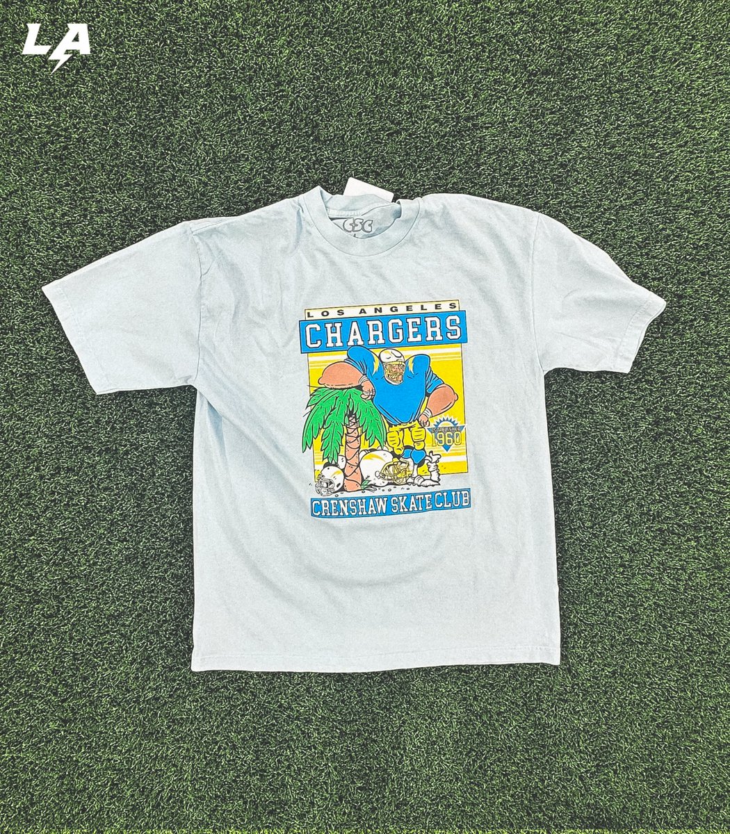 just dropped 🛹 like + repost if ya want it

available exclusively today at the equipment room