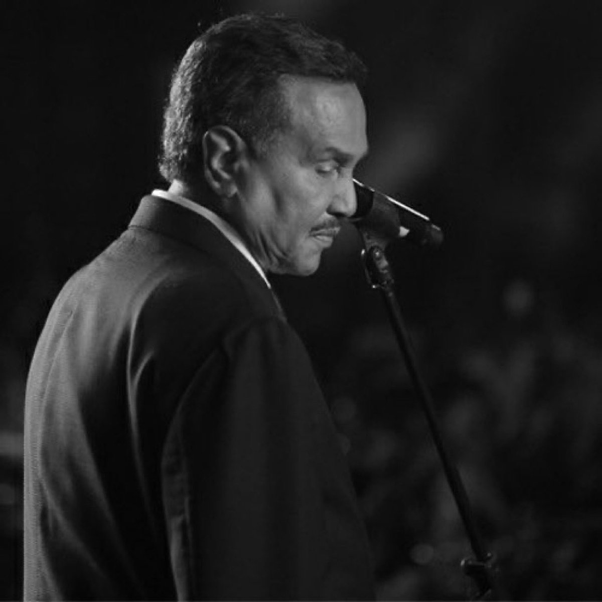 _mo6n_'s tweet image. اهديت لك قلب، ورديت لي جمره ..