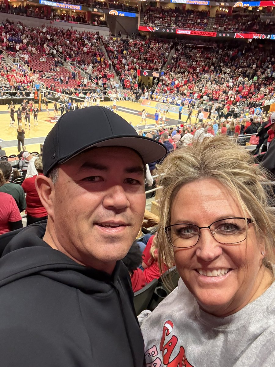 Time for some amazing volleyball!!!
#NCAAWVB