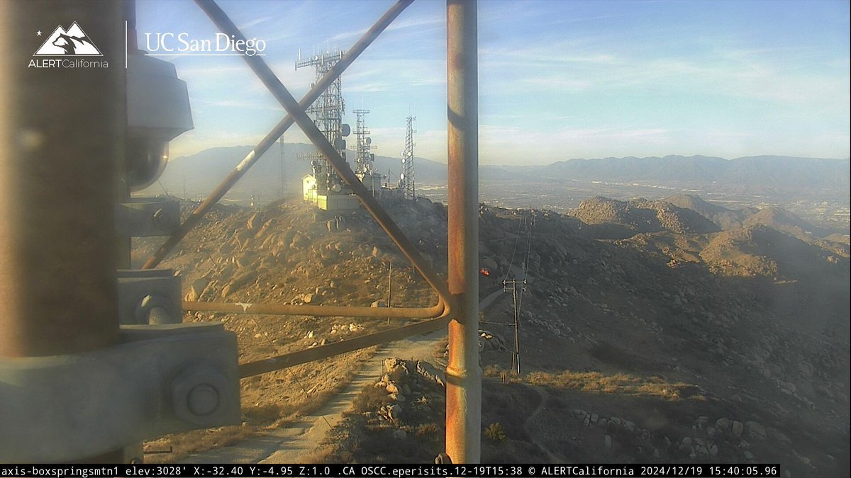 DanielFireTruck's tweet photo. New Brush Fire Box Springs Mountain, Moreno Valley.
#BoxFire https://t.co/MNorrAu1OO