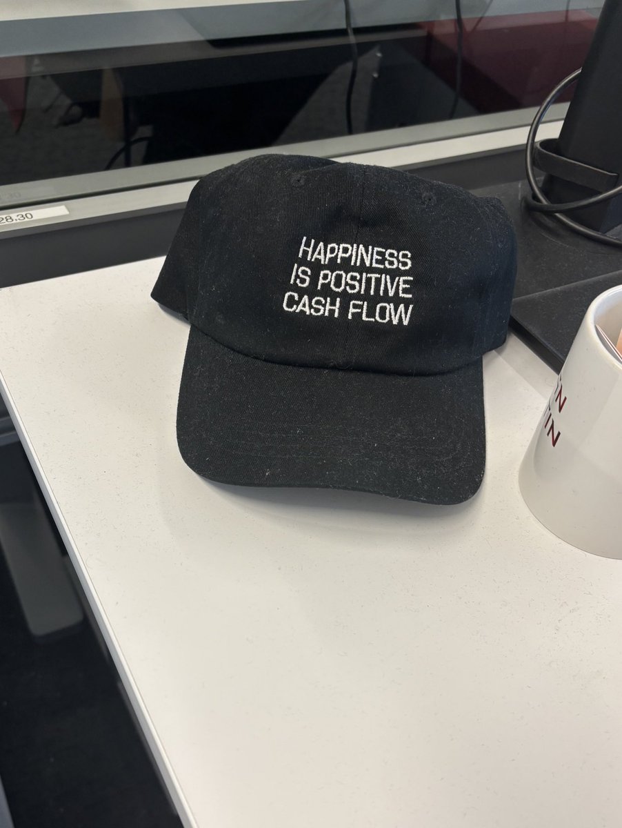 admgrm's tweet image. my coworker real af for this hat