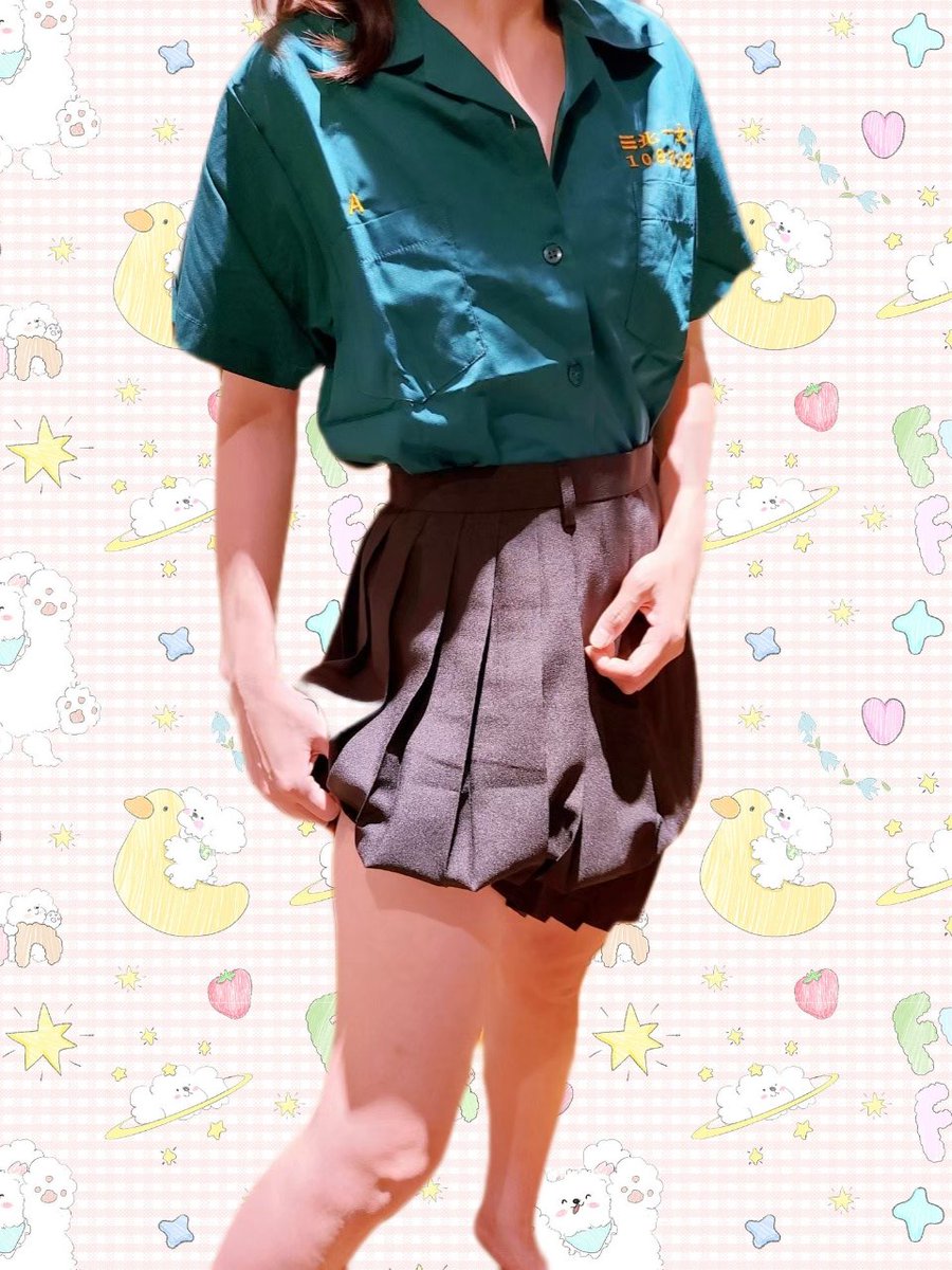 還記得這是第一次某粉絲送的
看到著老婆穿上別人送的衣服
有一種吧老婆交給別人的感覺

最近婆性慾越來越大
真的是符合我的胃口

#苗栗 #竹南 #頭份 
#夫妻 #情侶 #單男