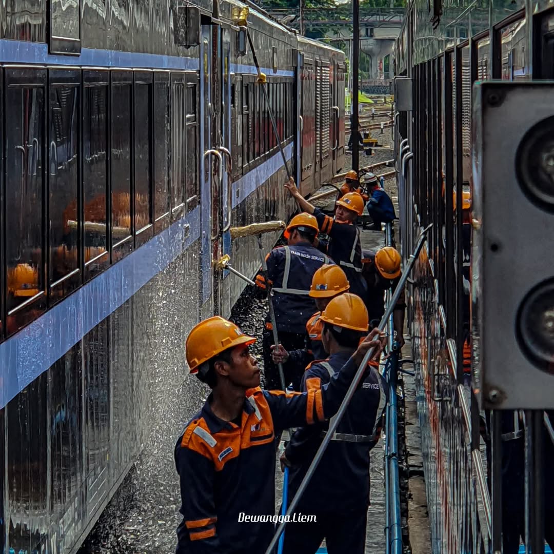 Kereta Api Indonesia tweet media