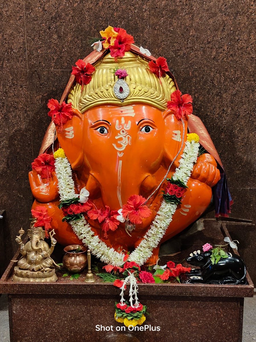 जय श्री गणेश 
ॐ नमः शिवाय 
हर हर महादेव 
शुभ प्रभात