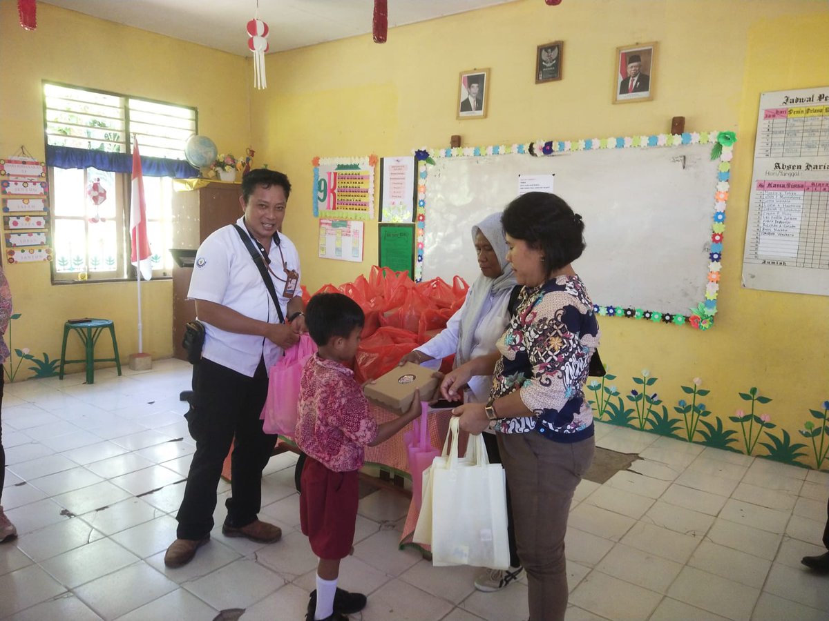 irwan_ibr's tweet photo. Kamis (12/12/2024), Irwan_Ibr, Luhkan Malteng, pendampingan dalam rangka mendukung 100 hari Kabinet (Quickwins) dan Peringatan Hari Nusantara,  BPPP Ambon-BPPSDM KP,  
#2024KKPBeyond #EkonomiBiru #BPPSDMINFINITY #GiatLuhkanSatminkalAmbon
#luhlapor
@bp3ambon
@puslatluhkp https://t.co/29AkdrvJYC