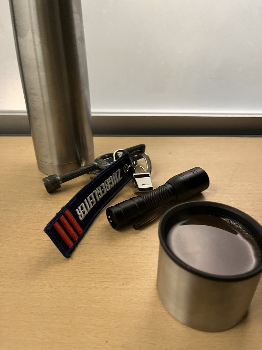 GuMo ihr Lieben, wer ist alles bereit für die Frühschicht.

Erste Woche nach dem Fahrplanwechsel ist auch bald geschafft…
#nahverkehr #zugbegleiter #startunterelbe #frühschicht