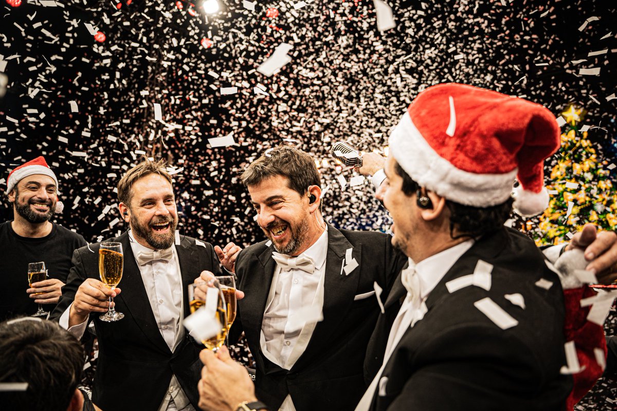 Paren la mano tweet media