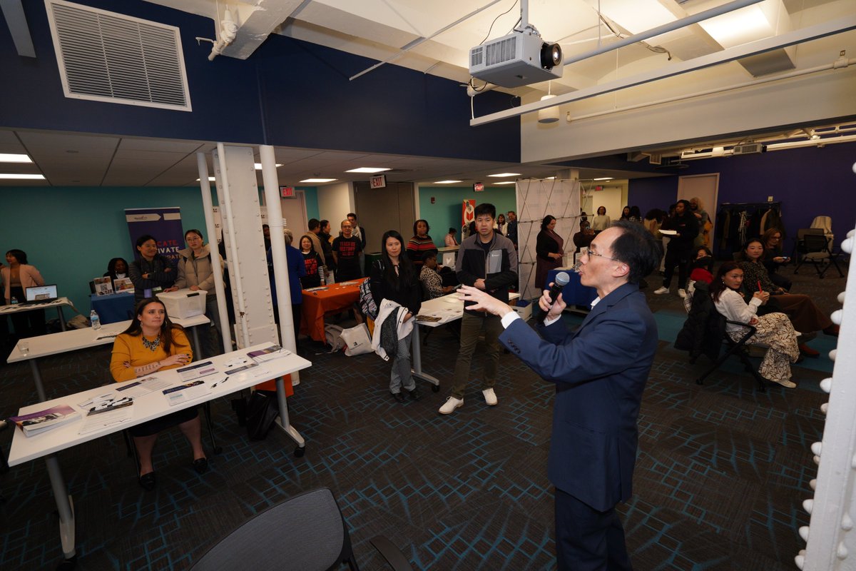 MACommSeminar's tweet photo. Huge thanks to everyone who joined us at the  Seminar's Civic Engagement Celebration &amp; Expo! With nearly 200 attendees and over 35 community organizations, we came together to celebrate the power of civic engagement and honor the incredible work being done across MA https://t.co/exC460mmKD