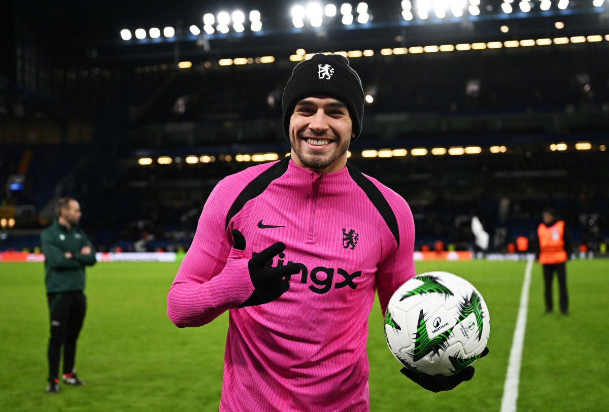 idextratime's tweet photo. Marc Guiu (18 tahun) menjadi top skor sementara UEFA Conference League musim ini dengan 6 gol dari 6 pertandingan (4 sebagai starter). 🇪🇦✨️

Asli akademi mana sih kok jago banget? 😌 https://t.co/ihCkbucckj