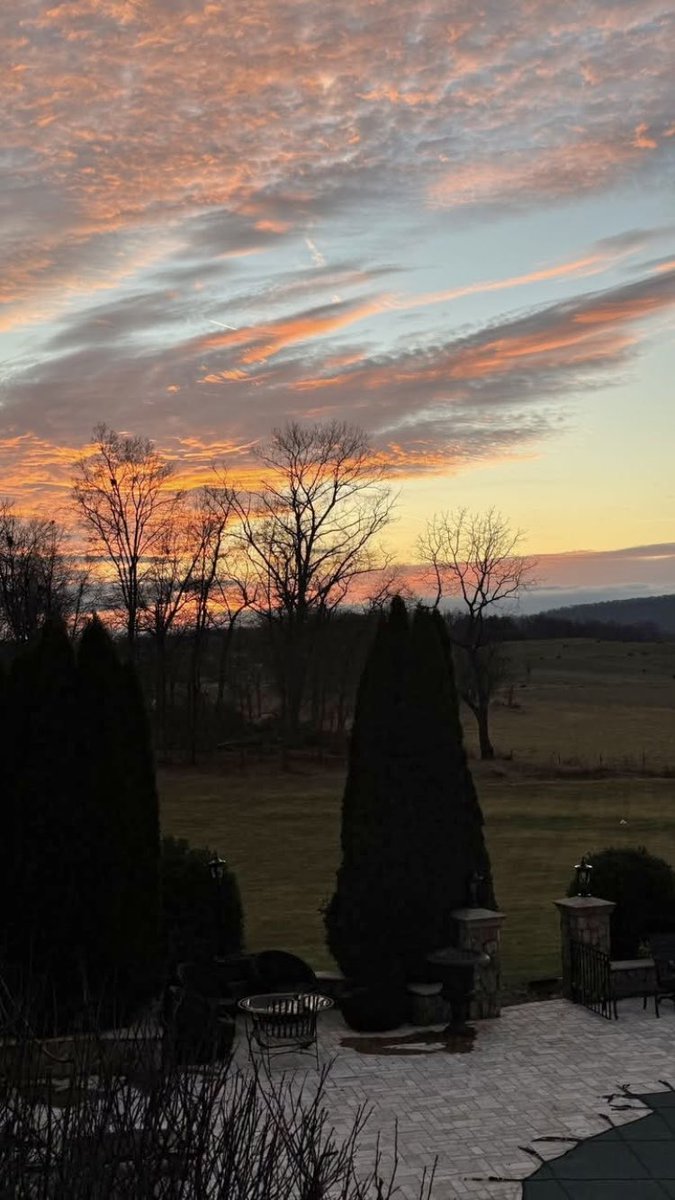 Tonight’s Sunset 🌅💚