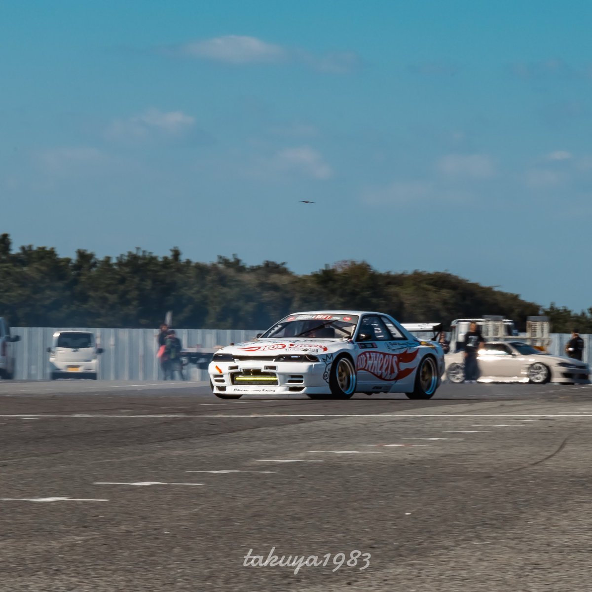 takuya52733371's tweet photo. パンデムR32は実車のドリも見れたし、ホットウィールのクオリティもかなり細かく再現されてて最高😍

#ホットウィール
#06BASE https://t.co/CqM2xktbxc