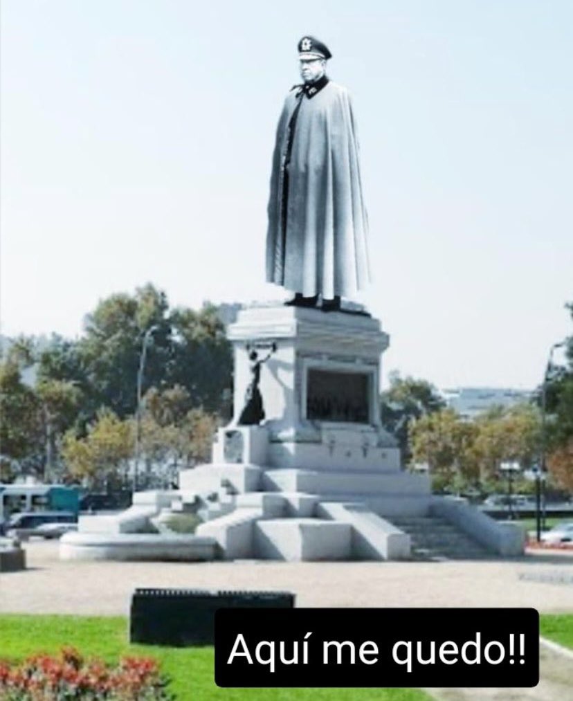 PATRIOTACHILE__'s tweet photo. Propongo una estatua gigante de nuestro querido presidente Pinochet como merecido homenaje en la Plaza Italia, que les parece?.. se vería lindo ❤️

#Cadem Catalina Perez Milei Negro Piñera #VinadelMar Cathy Barriga Montes Femicidio #SinFiltrostv https://t.co/szo4oJXbcQ