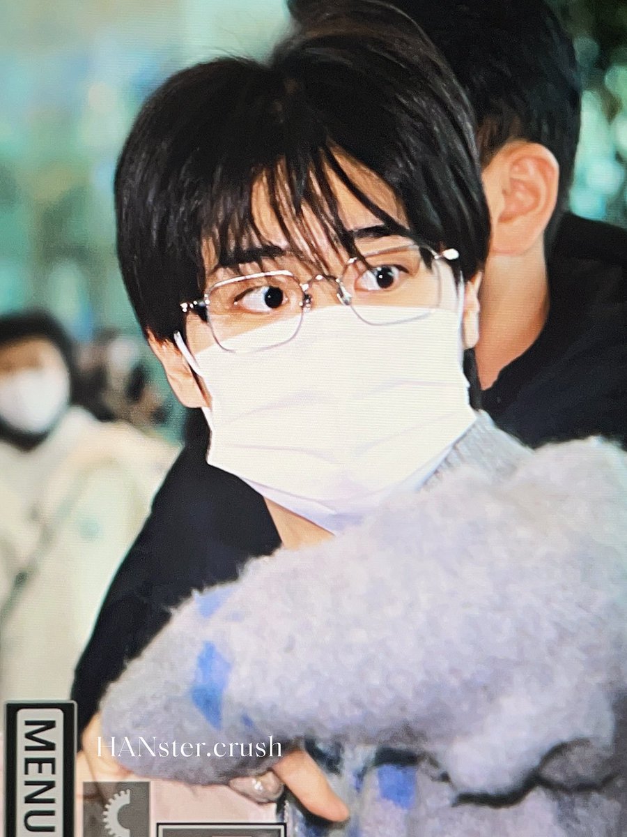 한스터크러쉬 tweet media