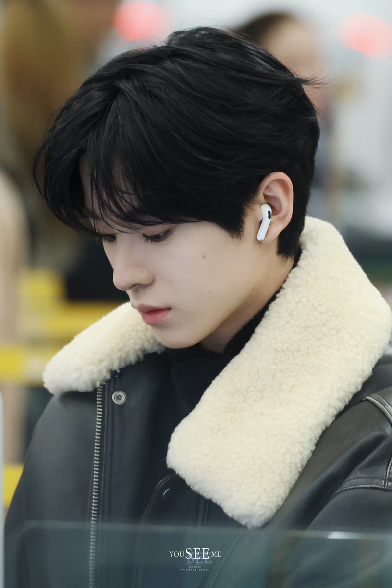 YOUSEEME405's tweet photo. 241220 ICN #유우시
가자아 🩵
#YUSHI #유우시 #ユウシ #NCTWISH https://t.co/RUVJnDwmxt