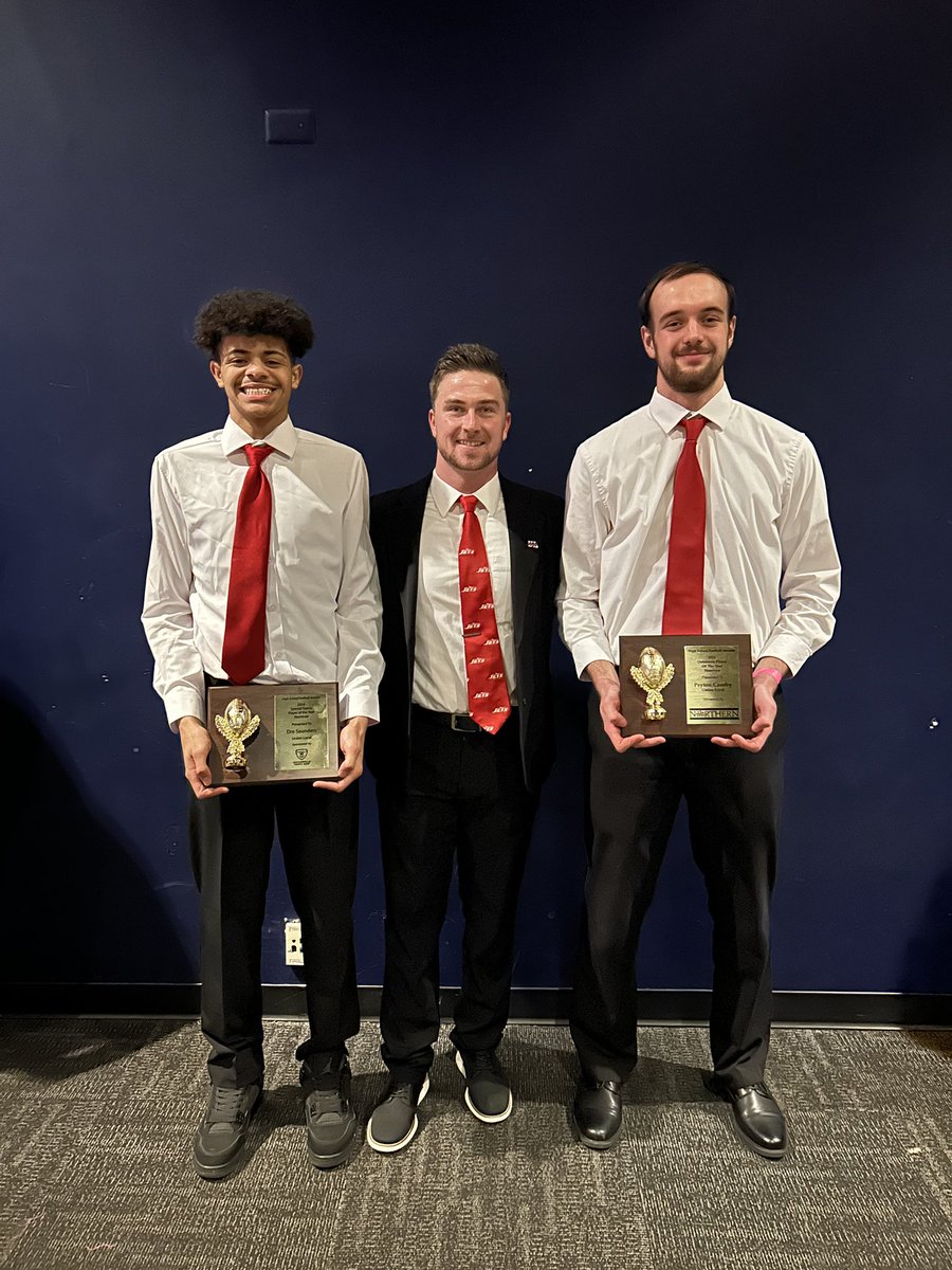 Congrats to these great examples for future UL Jets football players! 

Peyton “The alumni” Causby 
Linebacker - nominee for Defensive POY

“Big play Dre” Saunders 
Athlete - nominee for Special Teams POY

HC Bernie Thompson for nominee -
Union Local Jets FB Team of the year.