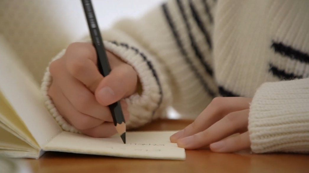 밤☂︎*̣̩˖ tweet media