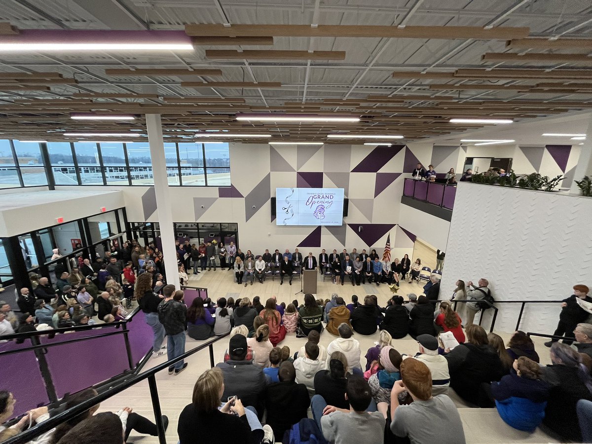Murray_Titan's tweet photo. A historic night for the Titan community. https://t.co/1vliBlN1Pe