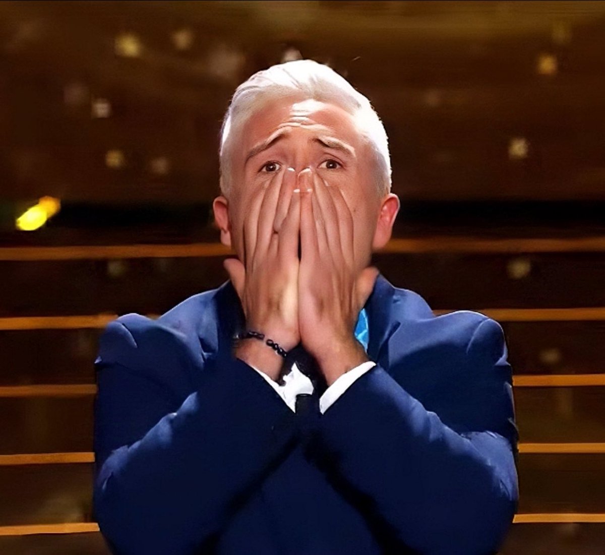 viralenspain's tweet photo. La final en cuatro fotos. 

#GHFinal https://t.co/l7sQ8AsG0B
