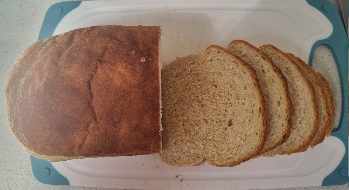 JMcK2018's tweet photo. Another great baking result from our caravan oven...it's gas without a fan so it's cooler at the bottom &amp; needs that consideration. 1/3 wholemeal flour. Cake is a guess at fruit...
#vanlife 
#vanlifestyle 
#baking
#bakingontheroad https://t.co/klGfcnYgcQ