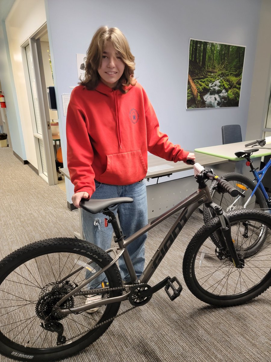 GCC_Charters's tweet image. Thank you, Power Business Technology and Mike’s Bikes, for donating 50 bikes and helmets to Gateway Community Charters students! Your generosity is making this holiday season even more special for your students. We are incredibly grateful for your support!