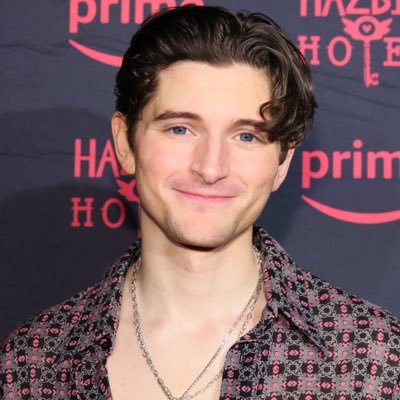 TheCartoonBase's tweet photo. Happy birthday to the talented Blake Roman. https://t.co/3Y2VvZlcyw