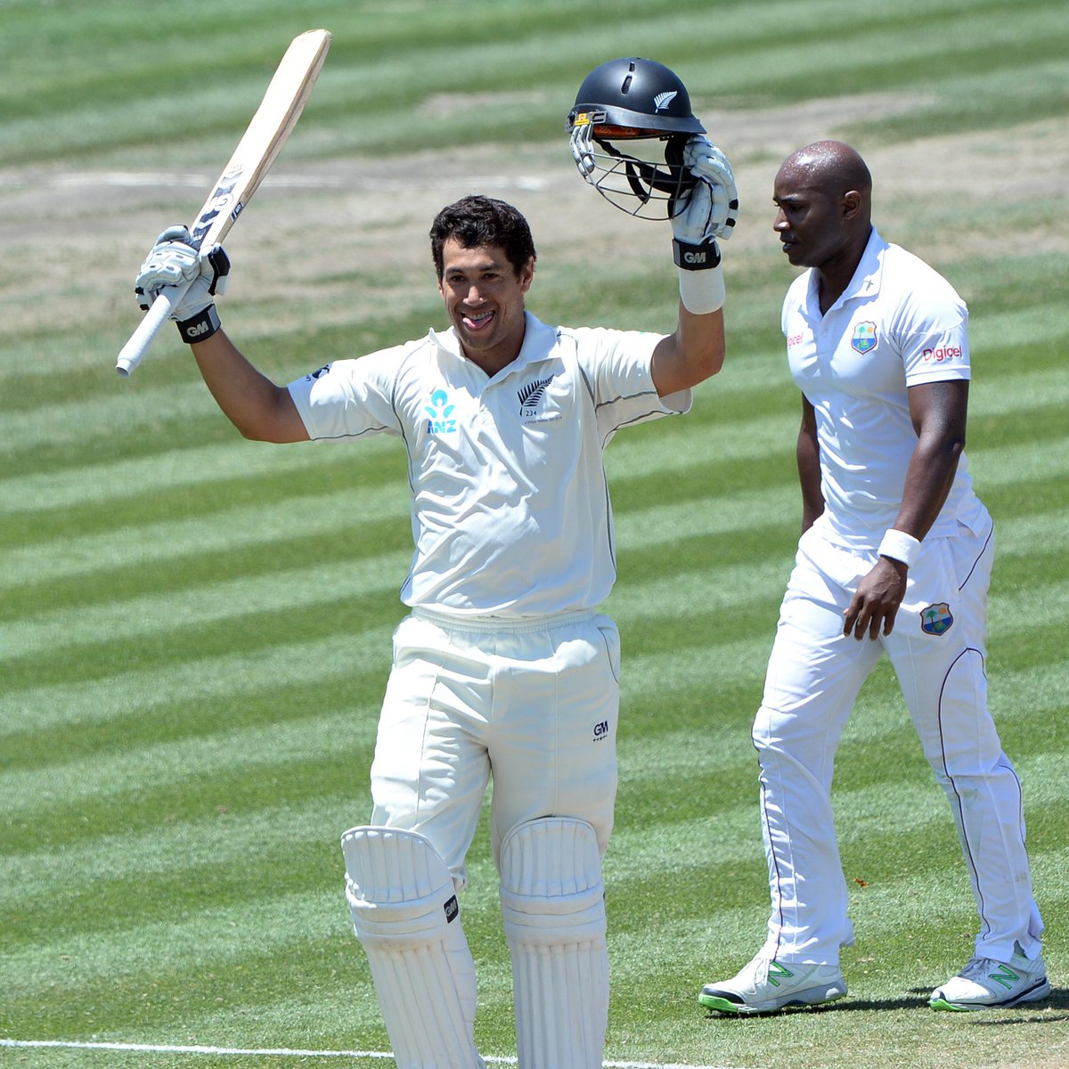 #OnThisDay: Ross Taylor made it 3 tons in 3 Tests with 131 in the <a href="/BLACKCAPS/">BLACKCAPS</a>  2013 encounter with the West Indies at Hamilton. Ross was dismissed only twice in the series with 217 no &amp; 16 no in the 1st Test in Dunedin and 129 in 2nd Test in Wellington. 
📷 <a href="/PhotosportNZ/">photosport.nz</a>