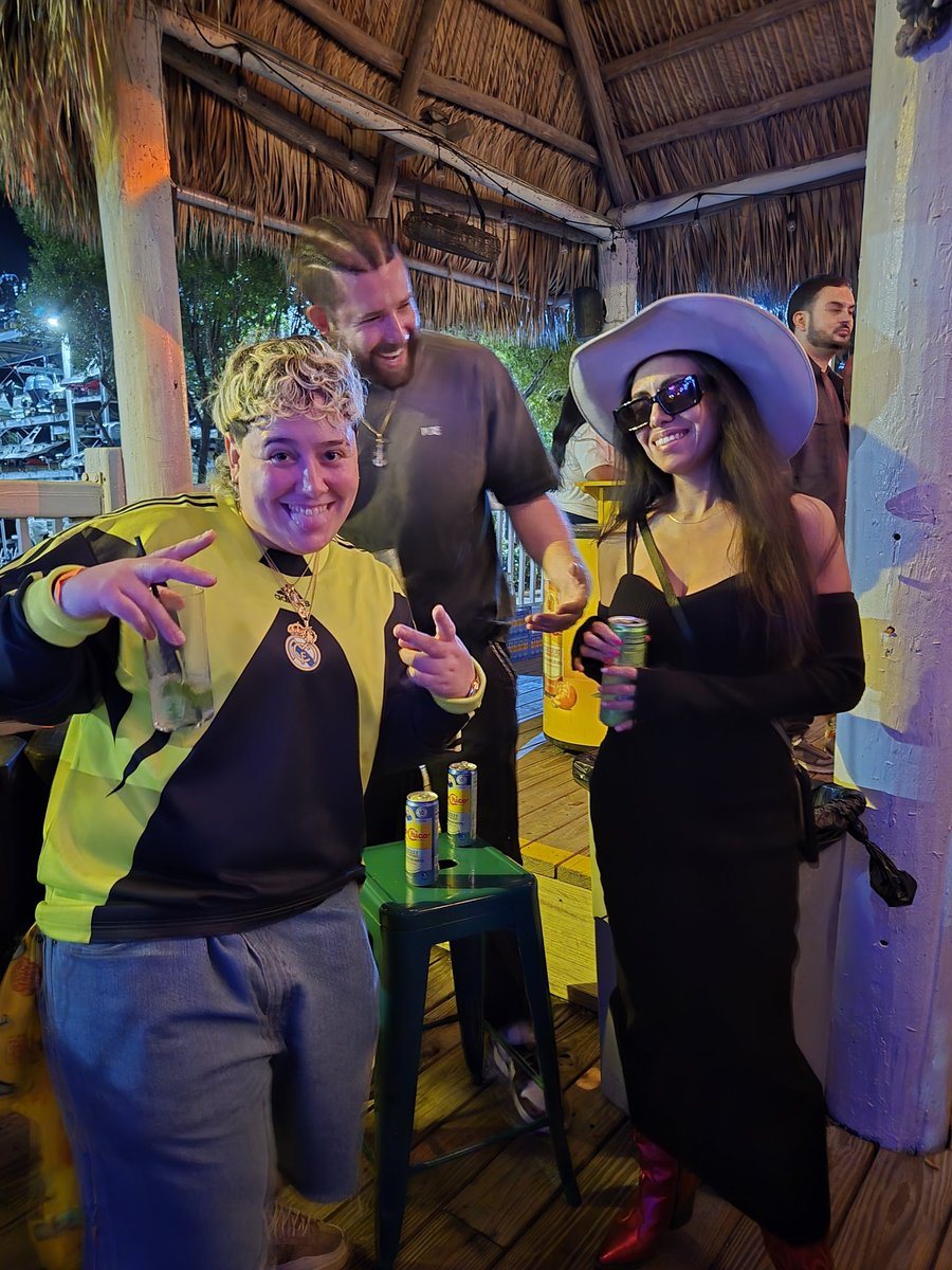 LEGENDS! 
<a href="/yesiamgoldie/">YESIAMGOLDILOCKS</a> <a href="/clejanmusic/">Clejan</a> <a href="/creatressart/">Creatress.tgn 🦋 XR Performance Artist</a>