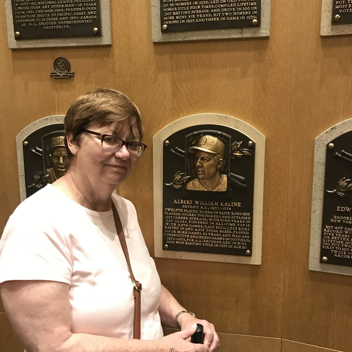 katiecpierce's tweet image. Happy Heavenly Birthday Mr.Tiger. We named our cat after you. #repdetroit #alkaline