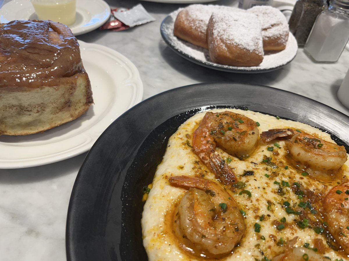 LtGovStratton's tweet photo. They really had me at the shrimp &amp; grits, but those beignets?! 🤤

Brunch with #FirstBae! What’s your fave local breakfast or brunch spot? https://t.co/pkFbFcGnuN