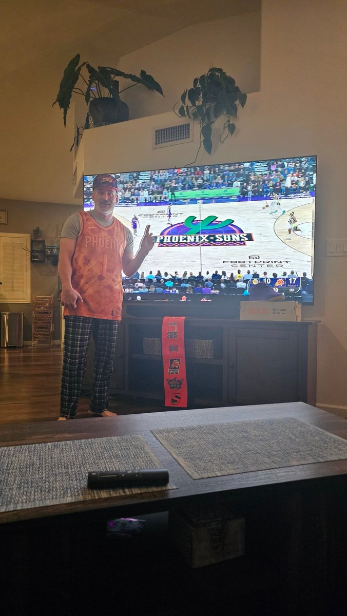 #COUCHSIDEFAM Gooooo Suns!!!