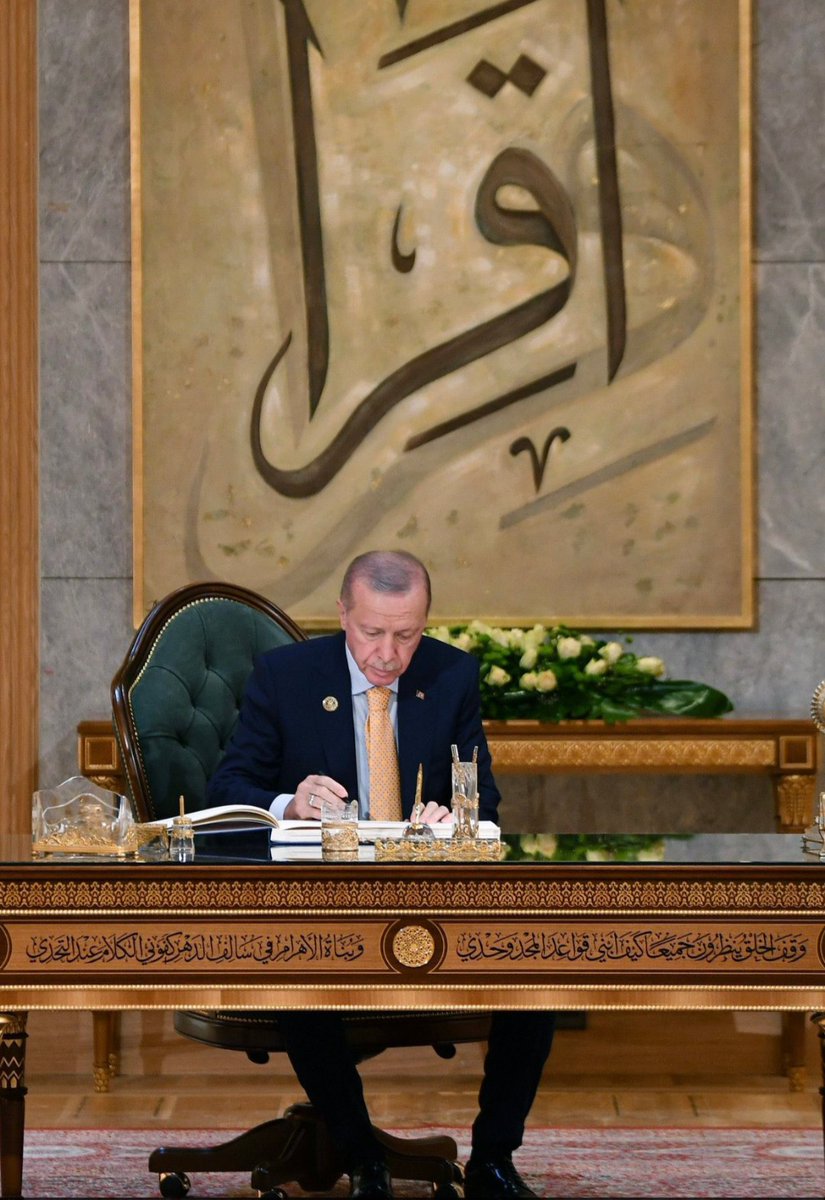 DemircelikKemal's tweet image. Gayemiz şahıs değil, şahısta tecelli eden dava...