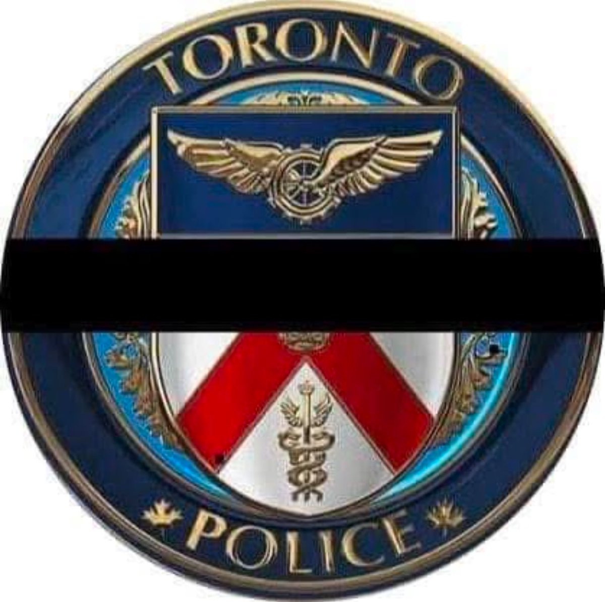 Our thoughts are with the family, friends and Toronto Police Service on the loss of Detective John Park #heroesinlife