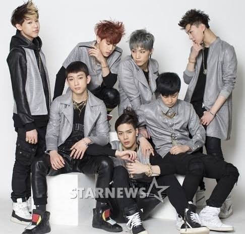 j__bgot7's tweet photo. GOT7の10年後これ🫶🫶🫶🫶🫶 https://t.co/32vVNWbxS5