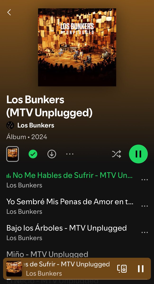 roroyadi's tweet photo. Les aviso que liberaron en @Spotify_LATAM el disco desenchufado de @Los_Bunkers 

#losbunkersxchv 
#LosBunkersUnplugged https://t.co/BCFOoBOO7h