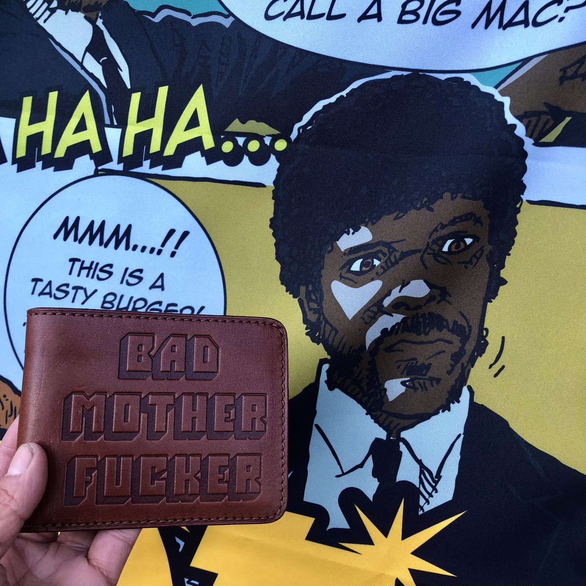 只今、開催中のビンセントベガPOP UP   STORE。ガレージセールにBMF財布が加わりました。

#ビンセントベガ #パルプフィクション #タランティーノ