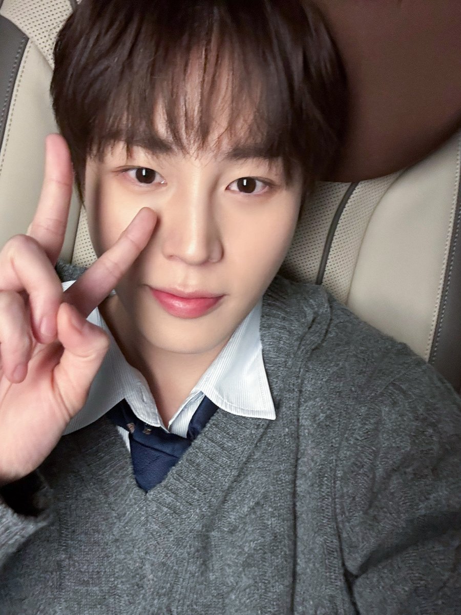하성운 (HA SUNG WOON) OFFICIAL tweet media