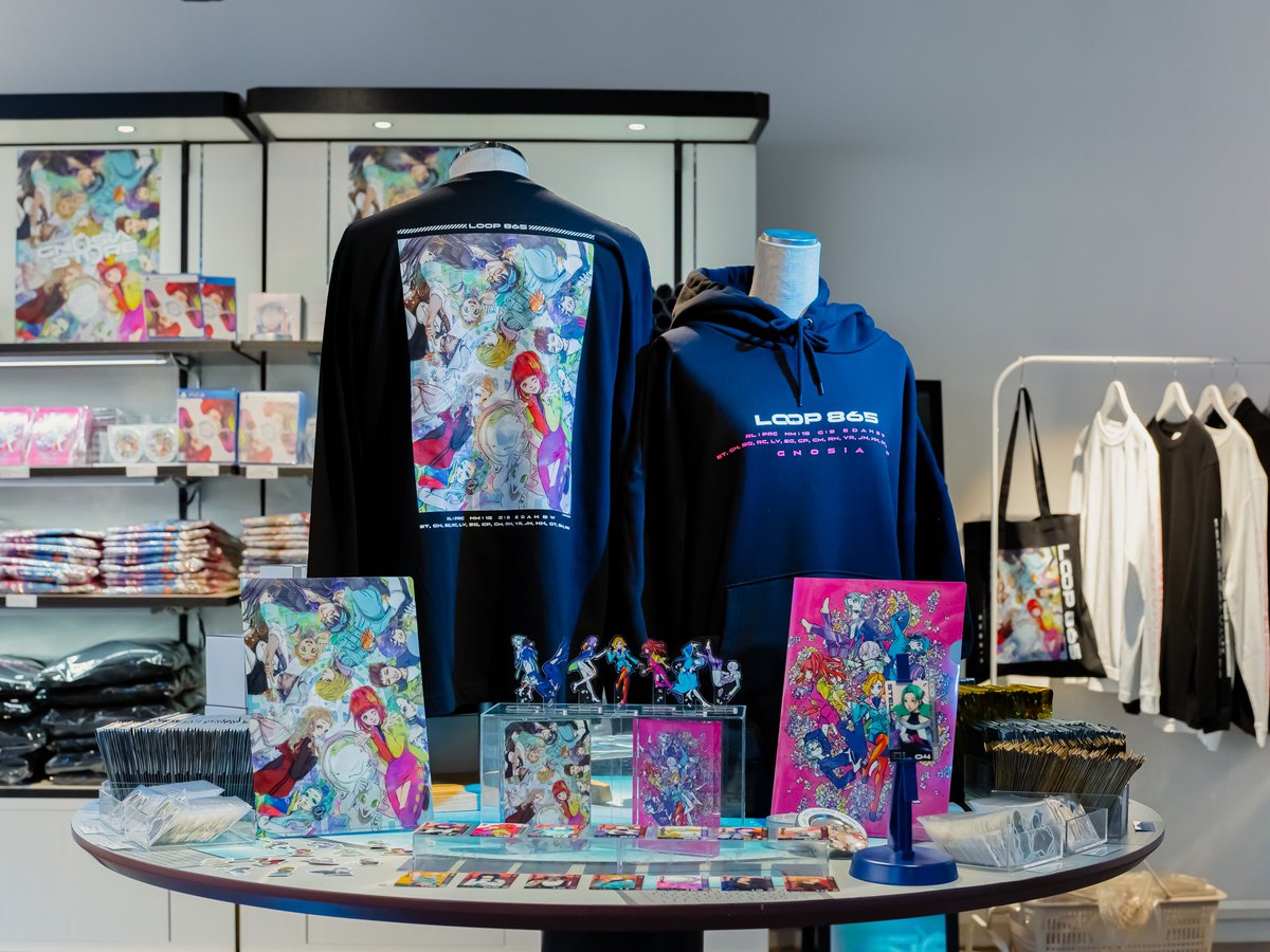 parco_games's tweet photo. 【いよいよ明日OPEN！！】
「#グノーシア 」発売5周年記念ポップアップが
名古屋PARCOにて12/21(土)〜1/5(日)で開催🎉
※年末年始の営業に関してはPARCO ARTをご確認ください。

PARCO ART
https://t.co/h9XgQjJgeX

渋谷で完売したグッズも数量を増やしてご用意しております✨✨

また、ONLINE PARCOでも引き続き受注を受け付けておりますので是非ご覧ください🙌

ONLINE PARCO
https://t.co/YMNk14xZg0

#GNOSIA 
#PARCO