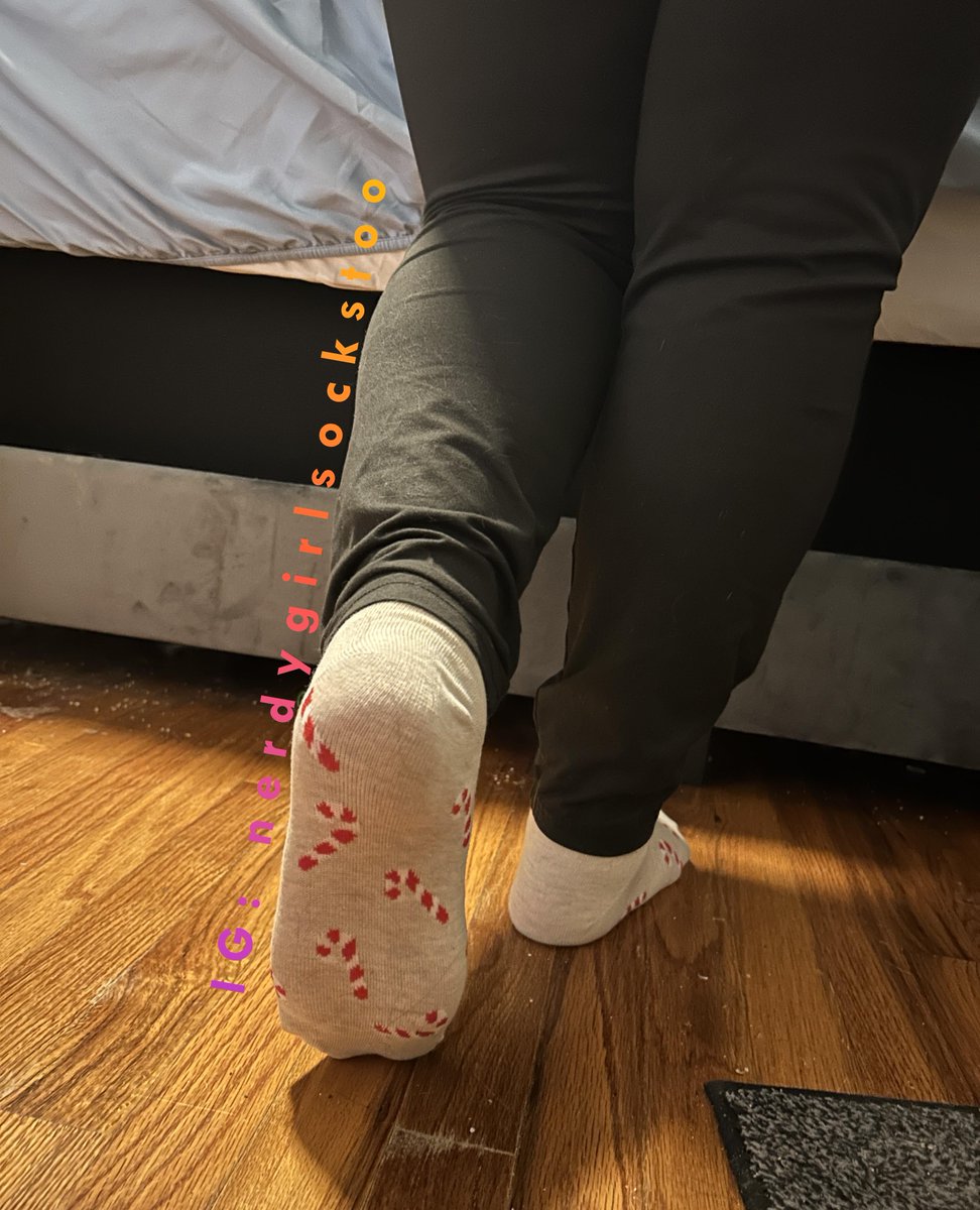 NerdyGirlSocks's tweet photo. Day 6 of #12DaysofSockmas! Did a few different poses for you guys in these cute candy cane socks. Hope you guys like them! 1/2 https://t.co/z44ceqgIfj