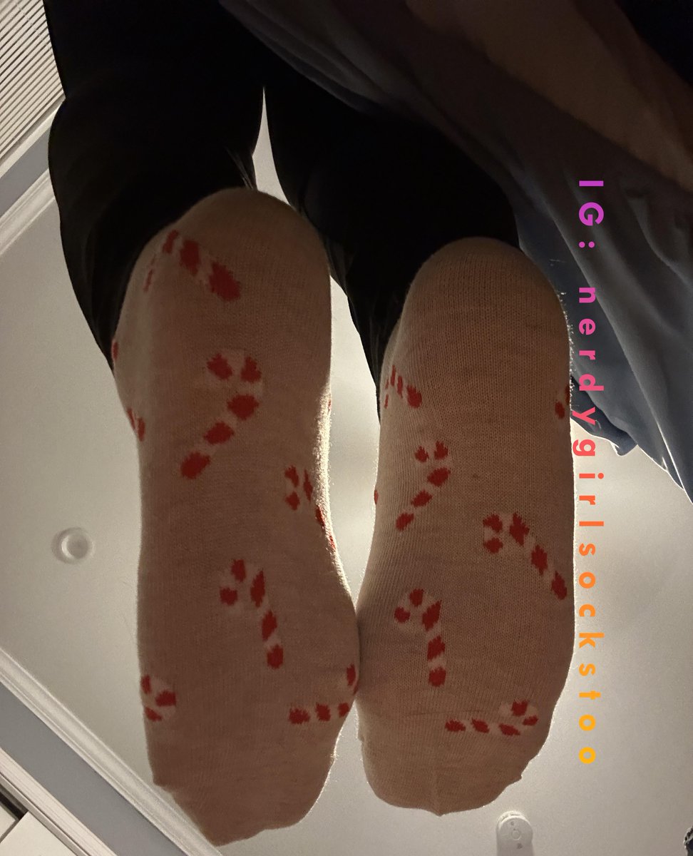 NerdyGirlSocks's tweet photo. Day 6 of #12DaysofSockmas! Did a few different poses for you guys in these cute candy cane socks. Hope you guys like them! 1/2 https://t.co/z44ceqgIfj