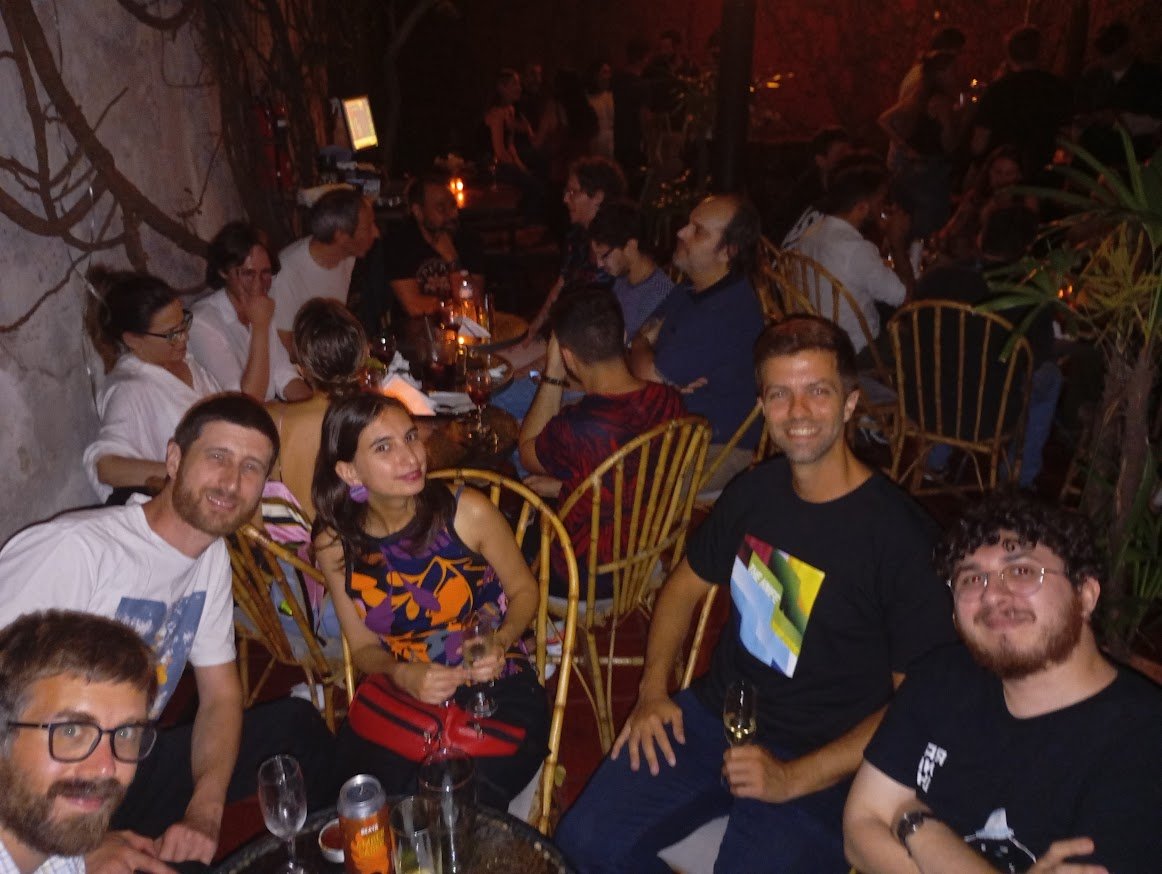 Laboratorio de Simulación de Eventos Discretos tweet media