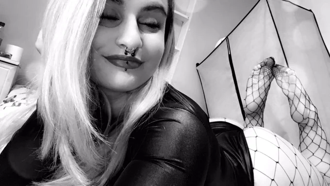 Image from ♡ 𝐎𝐯𝐞𝐫𝐥𝐨𝐫𝐝 𝐄𝐥𝐞𝐚𝐧𝐨𝐫 ♡ (@OverlordEl)