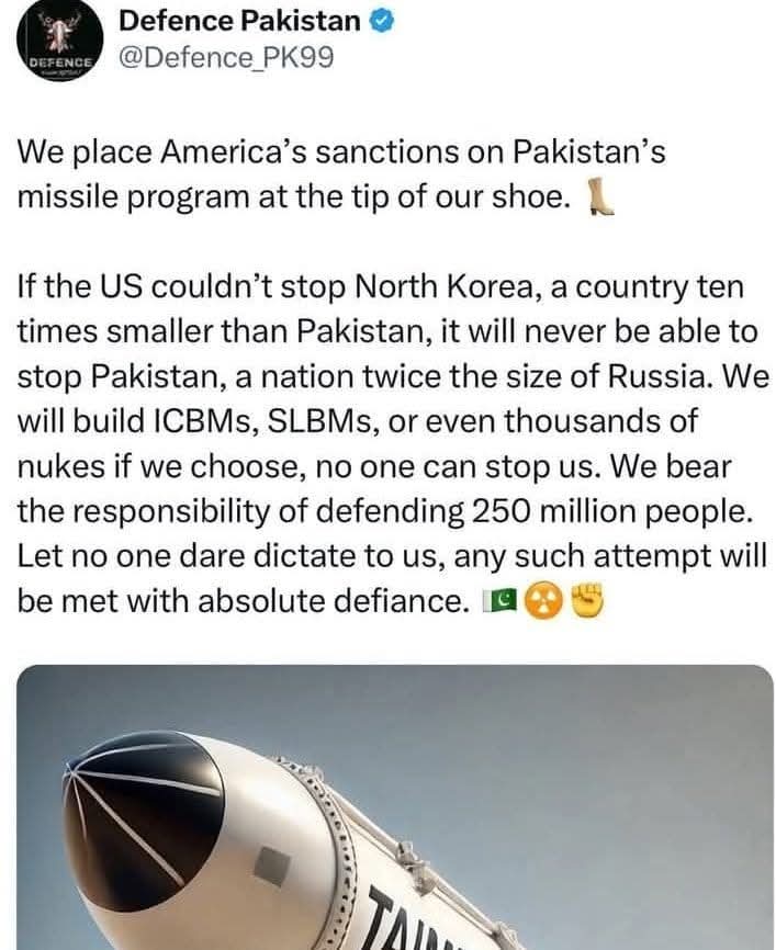 _Sumaiya07's tweet photo. غیرت مند جرنیل اور غیرتمند وزیر اعظم ہو تو یہ ہوتا ہے اصل والا Absolutely not  کنجرو👇 

@ImranARaja1
@HamidMirPAK
@balochi5252
@ImranRiazKhan https://t.co/EKoYkYbYSj