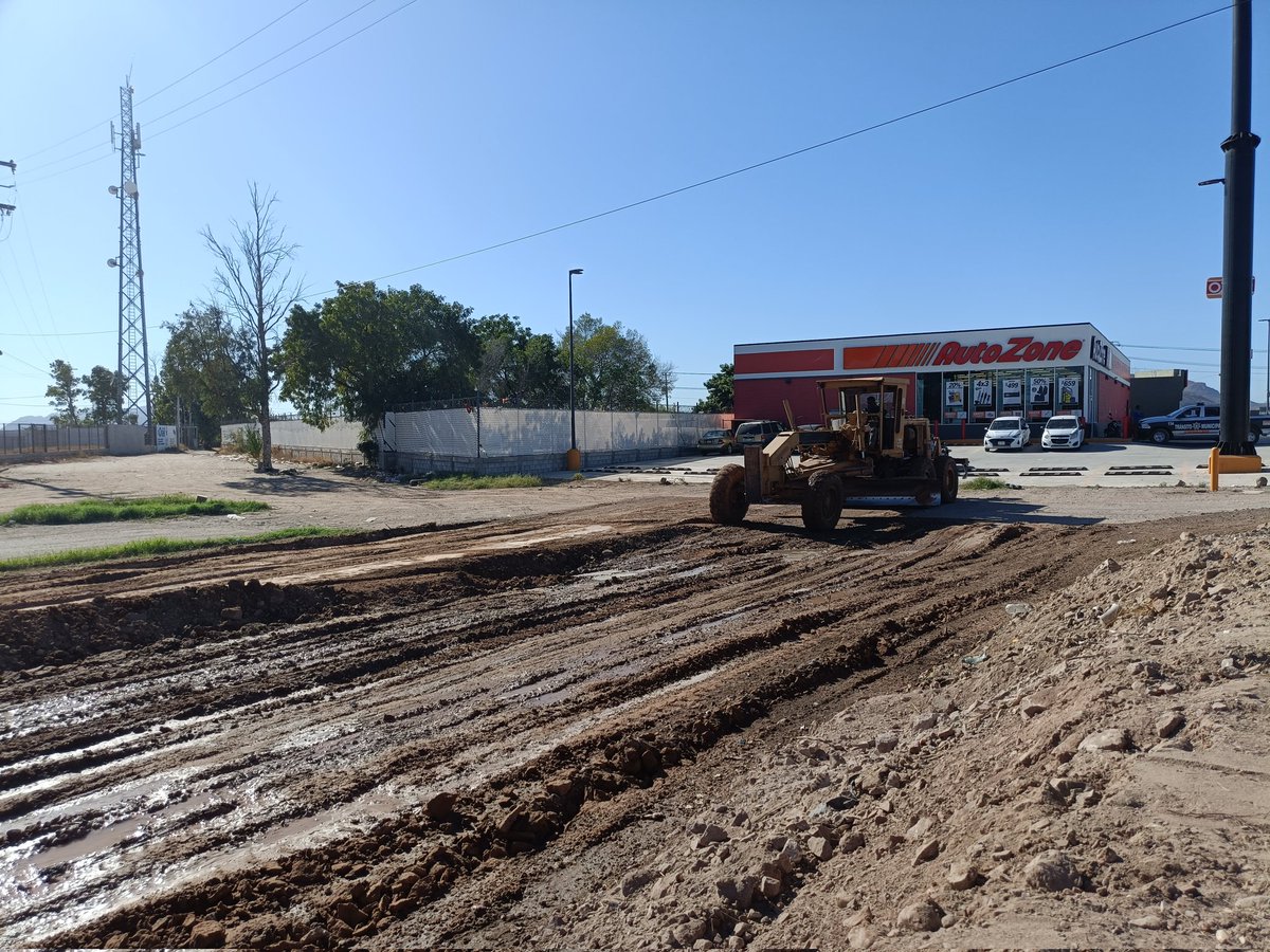 Este jueves iniciaron los trabajos para la instalación del primer Caffenio en Empalme, un proyecto que sin duda traerá desarrollo y crecimiento a nuestra comunidad. 

¡Seguimos trabajando a paso firme por Empalme 👍🏼✅

#SomosGrandeza #CompromisosCumplidos